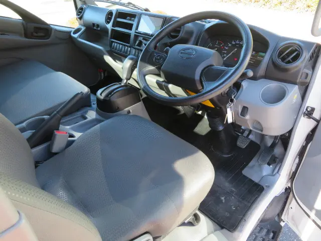 日野 デュトロ 2KG-XZU712M(2WD)の写真8