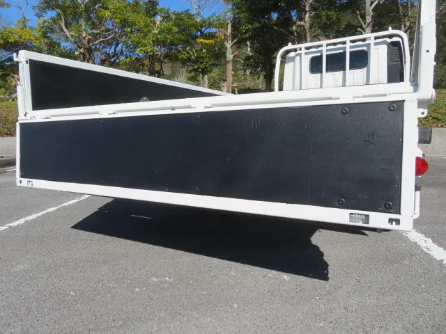 日野 デュトロ 2KG-XZU712M(2WD)の写真31