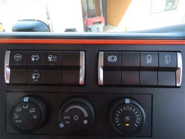 三菱 スーパーグレート 2PG-FV80VZ(6x4)の写真15