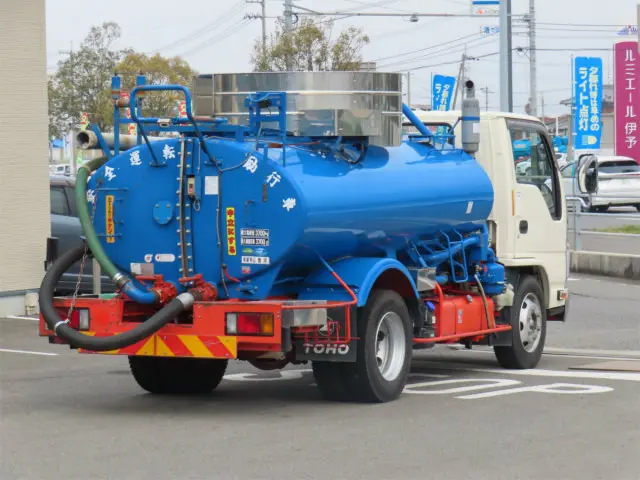 いすゞ エルフ 2PG-NKR88YN(2WD)の写真2