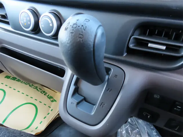 三菱 キャンター 2RG-FBAV0(2WD)の写真19