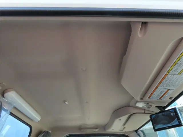 三菱 キャンター 2RG-FBAV0(2WD)の写真26