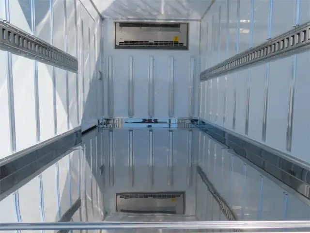 三菱 キャンター 2RG-FBAV0(2WD)の写真27