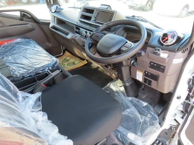 三菱 キャンター 2RG-FEB50(2WD)の写真10