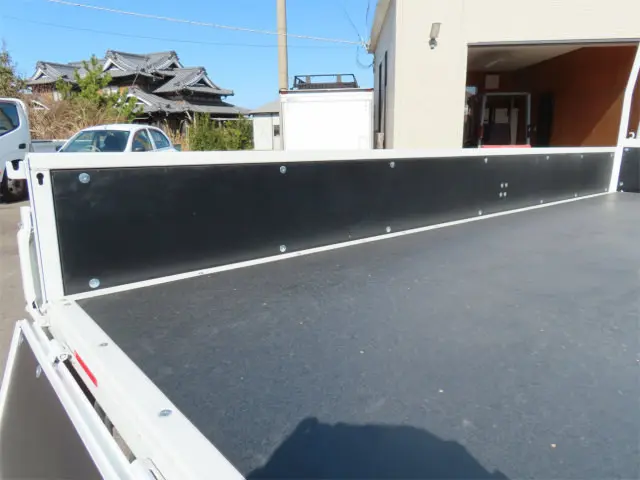 三菱 キャンター 2RG-FEB50(2WD)の写真30