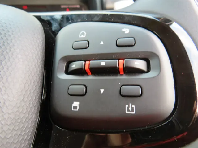 三菱 キャンター 2RG-FBA20(2WD)の写真16