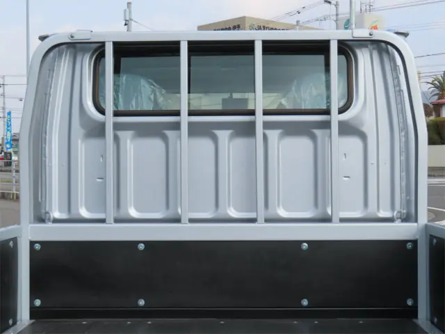 三菱 キャンター 2RG-FBA20(2WD)の写真30