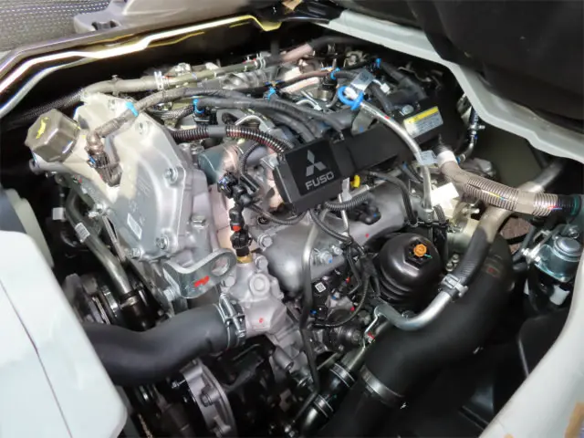 三菱 キャンター 2RG-FBA20(2WD)の写真41