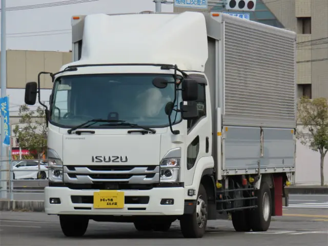 いすゞ フォワード 2RG-FSR90S2(2WD)の写真1