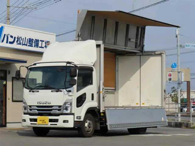 いすゞ フォワード 2RG-FSR90S2(2WD)の写真7