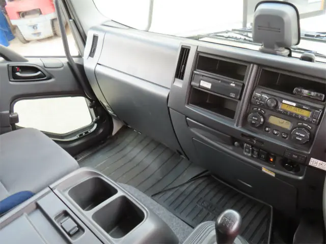 いすゞ フォワード 2RG-FSR90S2(2WD)の写真11