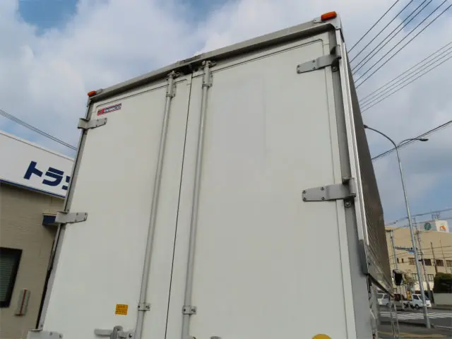 いすゞ フォワード 2RG-FSR90S2(2WD)の写真34