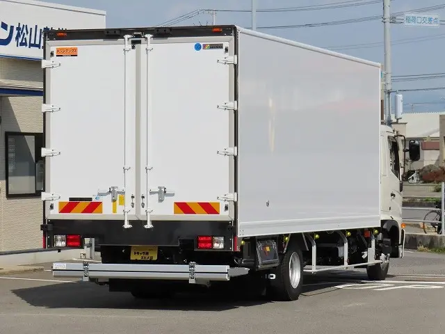日野 レンジャー 2KG-FD2ABG(2WD)の写真3