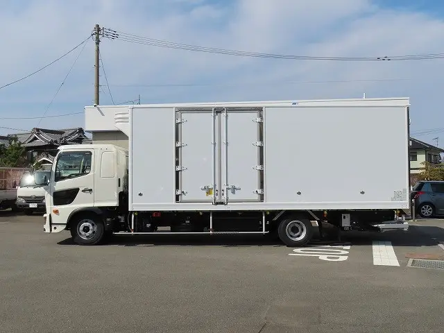 日野 レンジャー 2KG-FD2ABG(2WD)の写真4