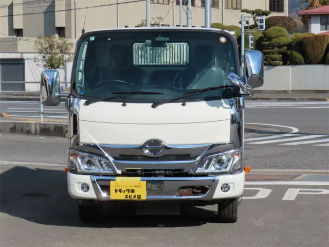 日野 デュトロ 2RG-XZU600T(2WD)の写真6
