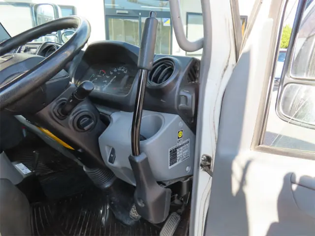日野 デュトロ 2RG-XZU600T(2WD)の写真17