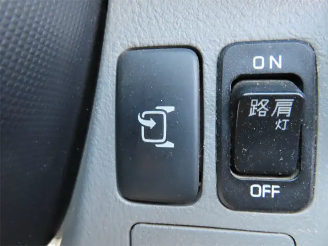 日野 デュトロ 2RG-XZU600T(2WD)の写真20