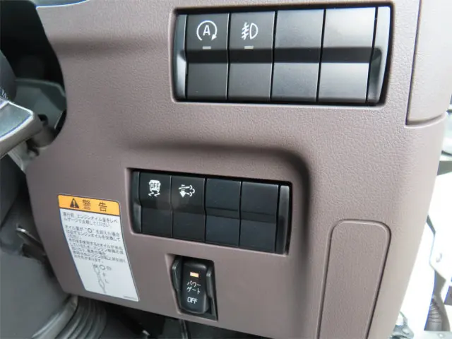 三菱 キャンター 2RG-FBA20(2WD)の写真15