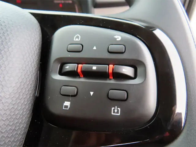 三菱 キャンター 2RG-FBA20(2WD)の写真17