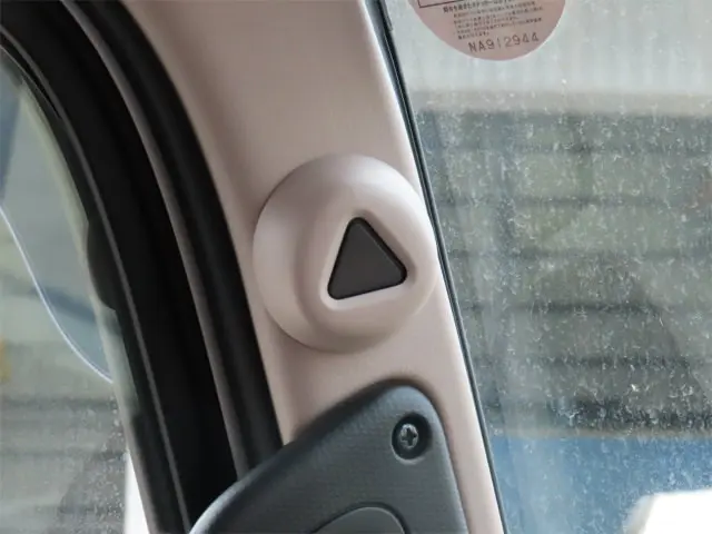 三菱 キャンター 2RG-FBA20(2WD)の写真22