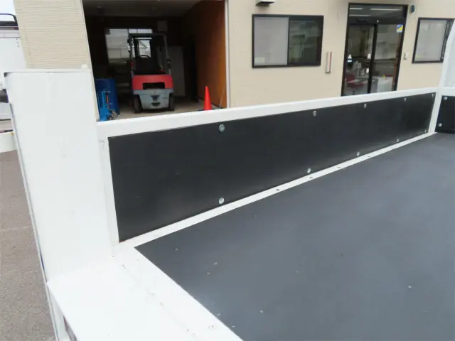 三菱 キャンター 2RG-FBA20(2WD)の写真28