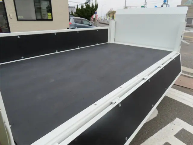 三菱 キャンター 2RG-FBA20(2WD)の写真29