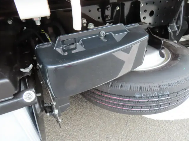 三菱 キャンター 2RG-FBA20(2WD)の写真46