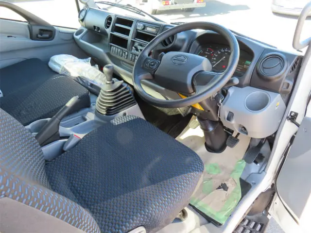 日野 デュトロ 2KG-XZU700M(2WD)の写真10