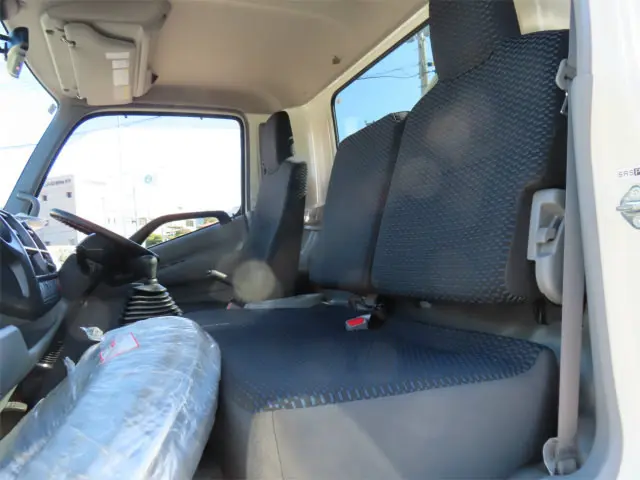 日野 デュトロ 2KG-XZU700M(2WD)の写真12