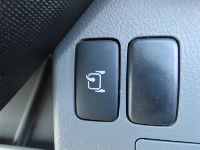 日野 デュトロ 2KG-XZU700M(2WD)の写真18