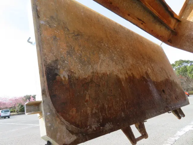 いすゞ ギガ QKG-CXZ77AT(6x4)の写真28