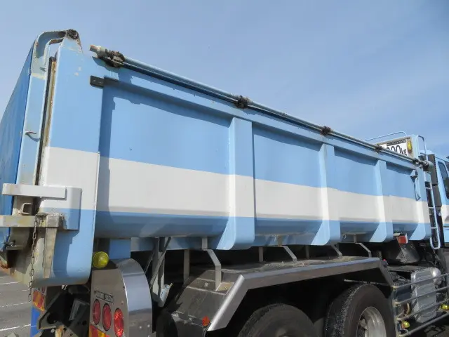 いすゞ ギガ QKG-CXZ77AT(6x4)の写真31