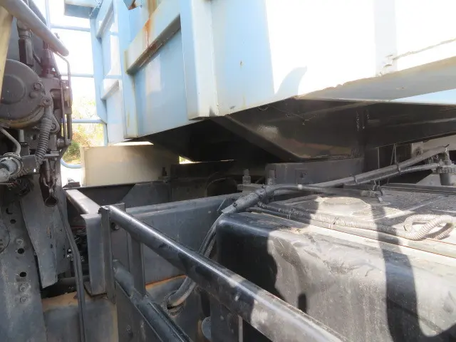 いすゞ ギガ QKG-CXZ77AT(6x4)の写真41