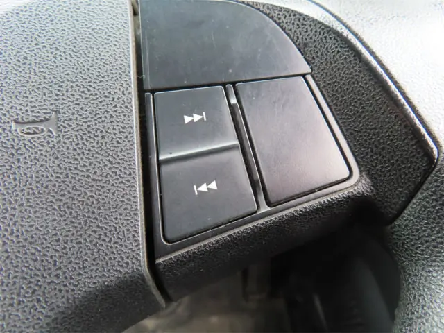 いすゞ フォワード 2PG-FRR90S2(2WD)の写真19