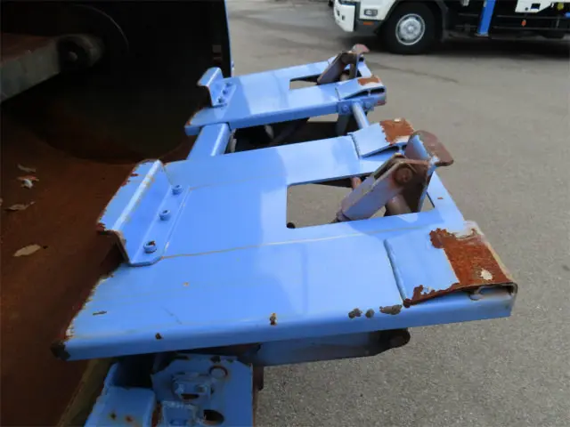 いすゞ フォワード 2PG-FRR90S2(2WD)の写真37