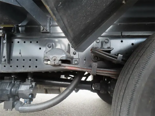 いすゞ フォワード 2PG-FRR90S2(2WD)の写真47