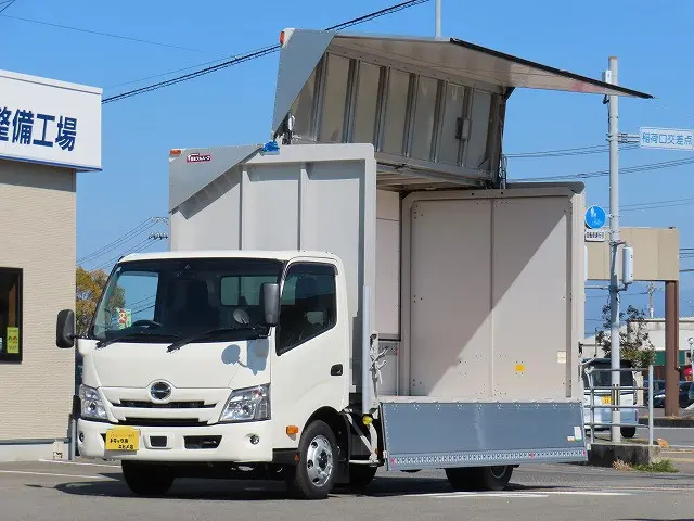 日野 デュトロ 2KG-XZU712M(2WD)の写真7