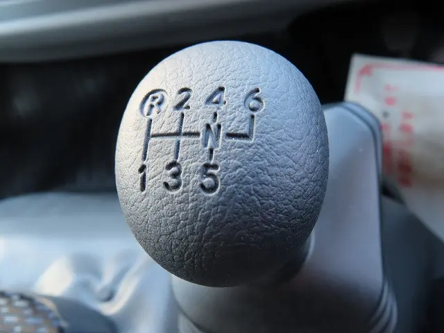 日野 デュトロ 2KG-XZU712M(2WD)の写真21