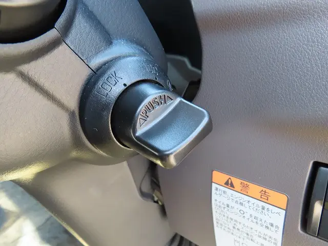 三菱 キャンター 2PG-FEB90(2WD)の写真21