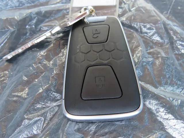 三菱 キャンター 2PG-FEB90(2WD)の写真24