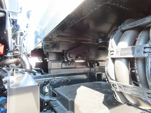 三菱 キャンター 2PG-FEB90(2WD)の写真45