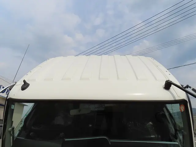 三菱 ファイター 2DG-FQ62F(6x4)の写真5