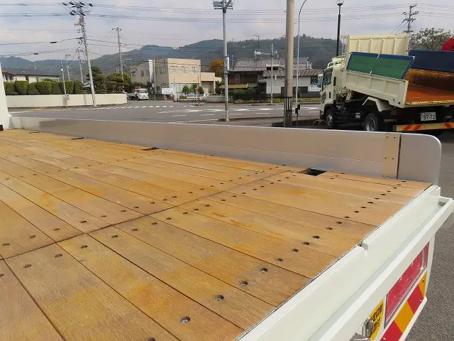 三菱 ファイター 2DG-FQ62F(6x4)の写真26