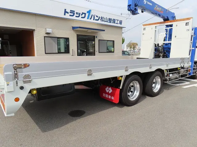 三菱 ファイター 2DG-FQ62F(6x4)の写真29
