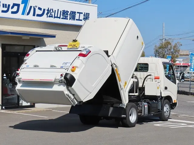 トヨタ ダイナ 2KG-XZU605A(2WD)の写真7