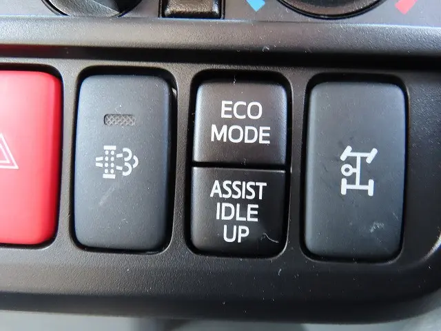 トヨタ ダイナ 2KG-XZU605A(2WD)の写真15