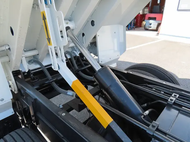 トヨタ ダイナ 2KG-XZU605A(2WD)の写真49