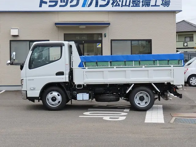 三菱 キャンター 2RG-FBA60(2WD)の写真3
