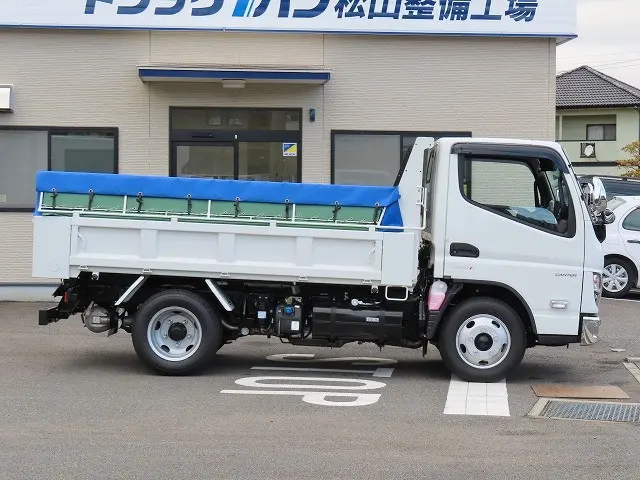 三菱 キャンター 2RG-FBA60(2WD)の写真4