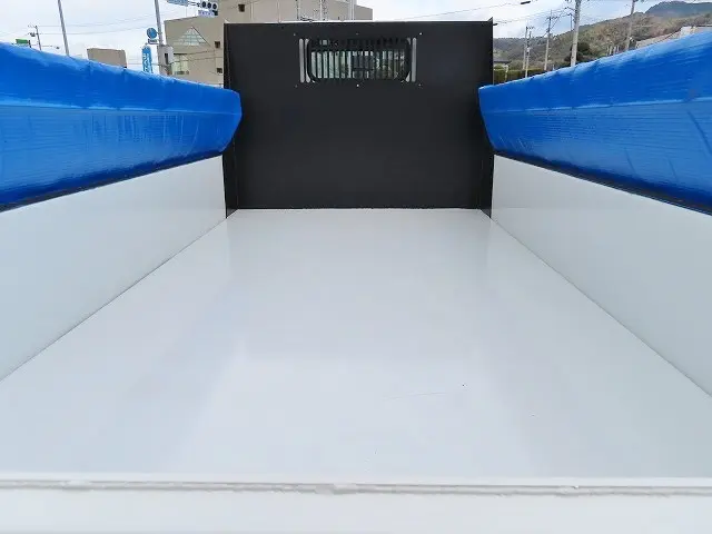 三菱 キャンター 2RG-FBA60(2WD)の写真26